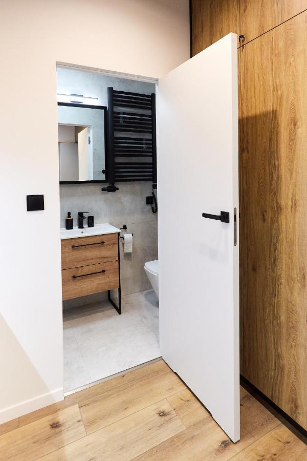 Apartament "Powoli" Z Darmowym Parkingiem كارباش المظهر الخارجي الصورة